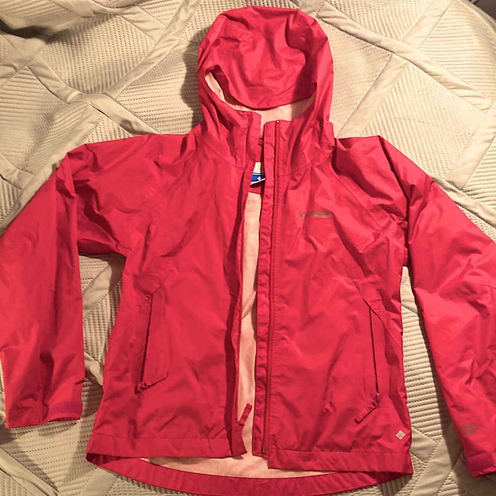 HOT PINK GIRLS RAIN-JACKET- windproof, quality, breathable, Columbia brand
